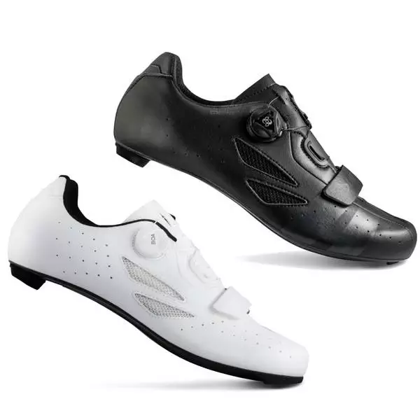 Lake CX218 Carbon Road Shoes 1 Lake CX218 Carbon Road Shoes