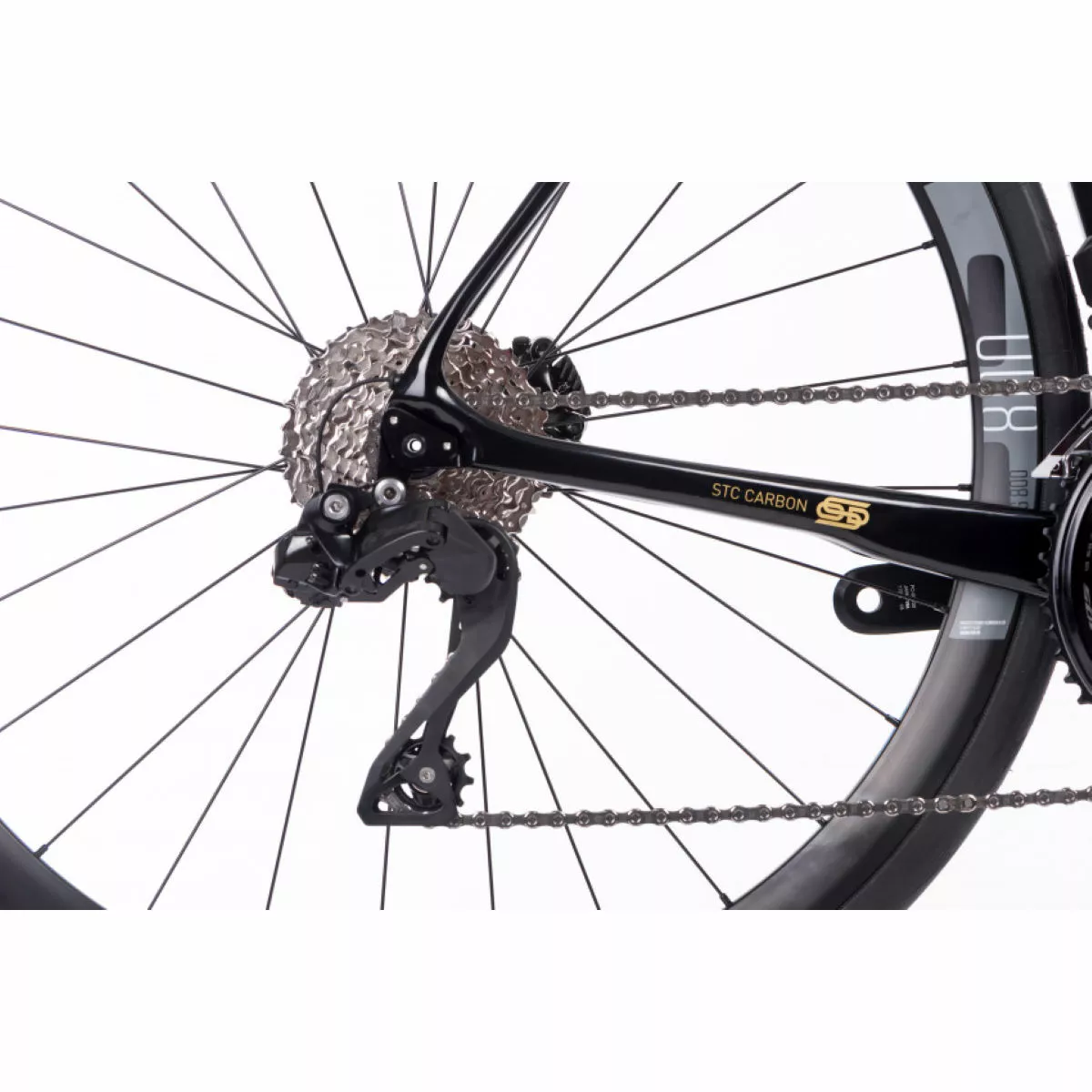 Orro Gold STC 105 Di2 R800DB Road Bike (2023) 5 Orro Gold STC 105 Di2 R800DB Road Bike (2023) - Image 5