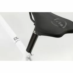 Octane One Kode ADV Commuter Road Bike (2022) -Bikes Sales Store Octane One Kode ADV Commuter Road Bike 2022 Adventure Bikes White Black 2021 O1B 032 UK 5