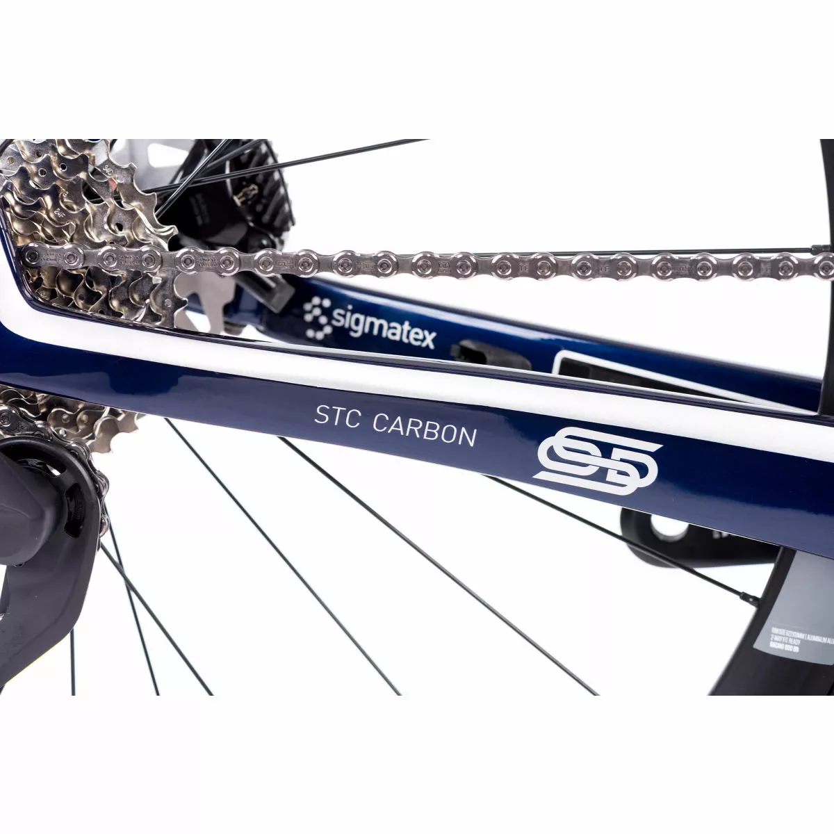 Orro Venturi STC 105 Di2 R800DB Road Bike (2023) 7 Orro Venturi STC 105 Di2 R800DB Road Bike (2023) - Image 7