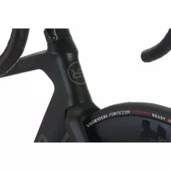 Orro Venturi STC Force ETap TriMax Road Bike (2022) 29 Orro Venturi STC Force ETap TriMax Road Bike (2022) -Bikes Sales Store Orro Venturi STC Force eTap AirbFSA Road Bike 2022 10