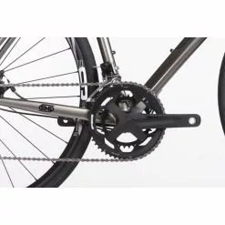 Orro Terra Gravel 105 R900 Flatbar Gravel Bike (2023) 11 Orro Terra Gravel 105 R900 Flatbar Gravel Bike (2023) -Bikes Sales Store Orro20Terra20Gravel2010520R90020Flatbar20Gravel20Bike20202320220copy