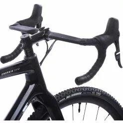 Vitus Energie EVO CRS CX Bike (Force) -Bikes Sales Store Vitus Energie EVO CRS Cyclocross Bike Force 2022 XL Cyclocross Bikes Mango Black Quartz 4