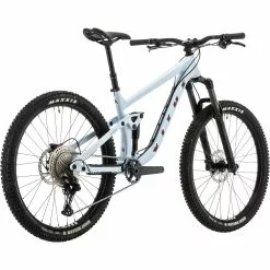 Vitus Mythique 27 VRS Mountain Bike -Bikes Sales Store Vitus Mythique 27 VRS Mountain Bike 2023 Oryx Grey 03