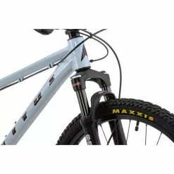 Vitus Nucleus 24 Youth Hardtail Bike -Bikes Sales Store Vitus Nucleus 24 Youth Hardtail Bike White 09